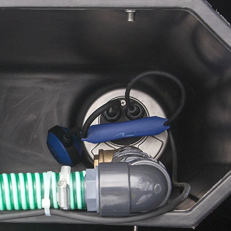 PRZYDOMOWA OCZYSZCZALNIA ŚCIEKÓW KINGSPAN BIOAIR 1 Z ZINTEGROWANĄ PRZEPOMPOWNIĄ 4 OS. DRENAŻ 36M