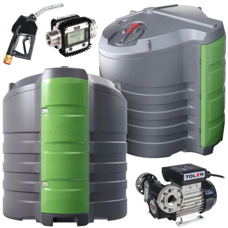 Dwa ujęcia zbiorniki Kingspan FuelMaster, model 2500L zielone drzwi, z pistoletem do tankowania i wężem.