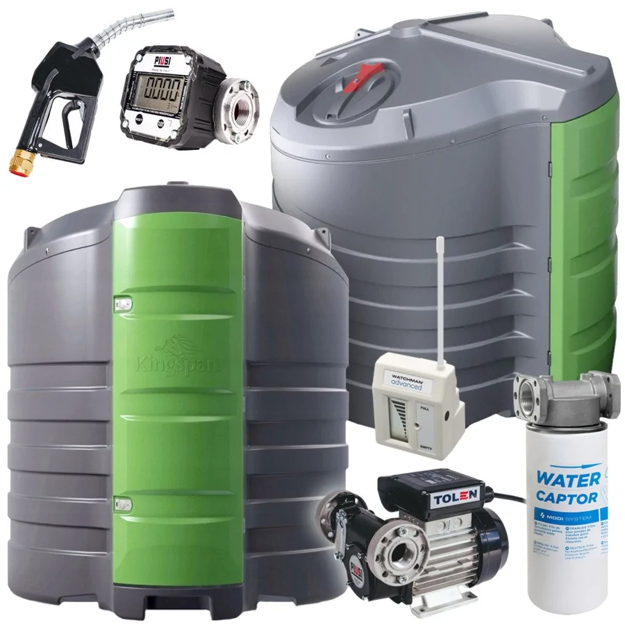 Dwa ujęcia zbiorniki Kingspan FuelMaster, model 2500L zielone drzwi, z pistoletem do tankowania i wężem.