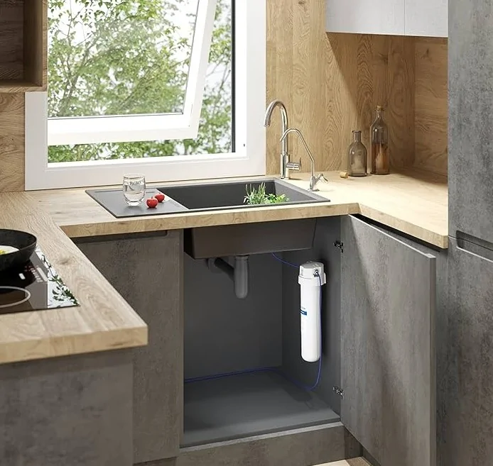 Aquaphor Kryształ SOLO - kompaktowy filtr podzlewozmywakowy do wody pitnej z wkładem K2 i wylewką