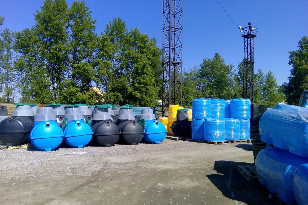 Jak wybrać szambo na działkę?