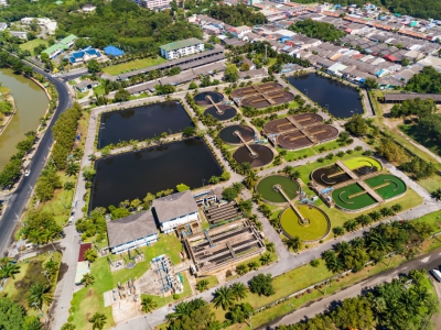 Jakie są rodzaje przepompowni ścieków i gdzie się je stosuje?